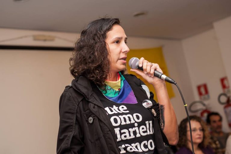 “Marielle acreditava que a revolução não é utopia”, diz Monica Benicio em Porto Alegre