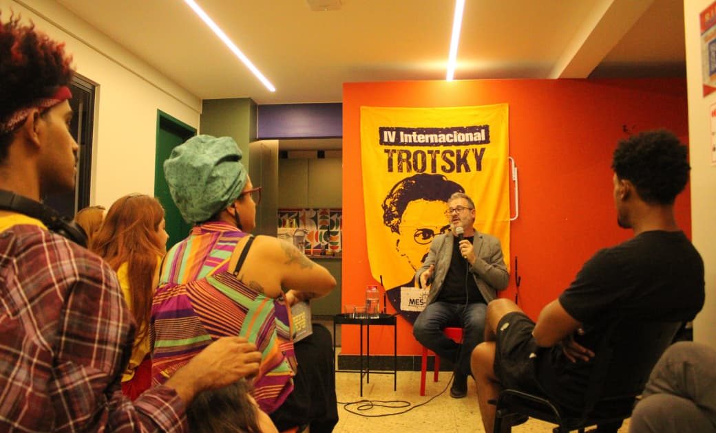 Em Brasília, 19h e o debate sobre o freio de emergência contra a extrema direita